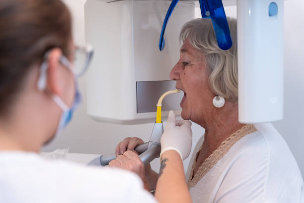 Best Broken or Cracked Tooth Emergency Dentist in Capac, MI
