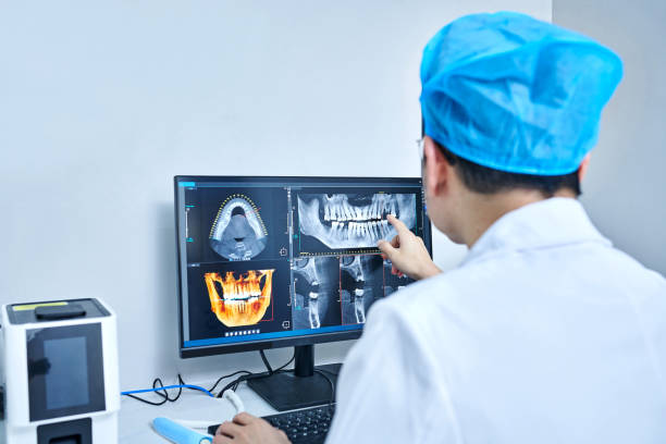 Best Holiday Emergency Dentist in Capac, MI